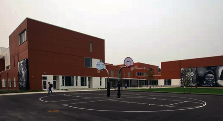 Robert Eagle Staff Middle School